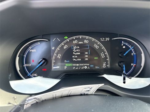 New 2025 Toyota RAV4 XLE w/ Convenience Package image 18