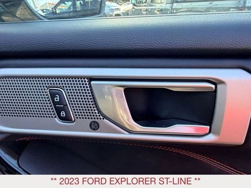 Used 2023 Ford Explorer ST-Line AWD/4WD image 12