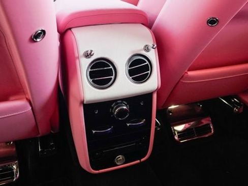 Used 2024 Rolls-Royce Cullinan image 74