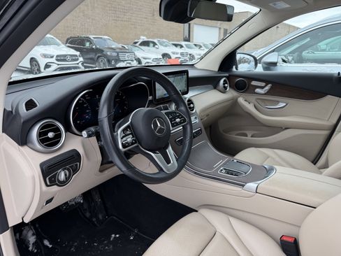 Certified 2022 Mercedes-Benz GLC 300 GLC 300 image 9