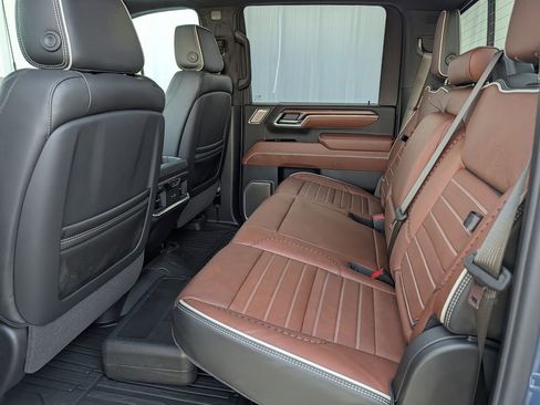 New 2026 GMC Sierra 2500 Denali Ultimate image 28