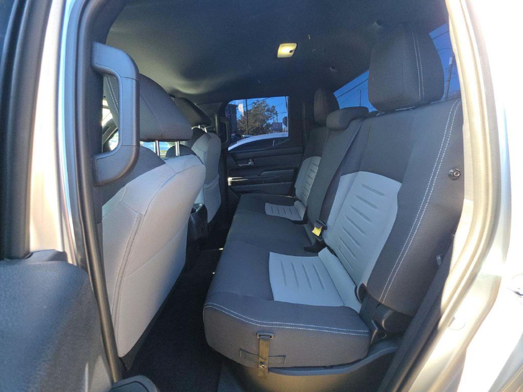 Used 2026 Toyota Tacoma TRD Off-Road AWD/4WD image 5
