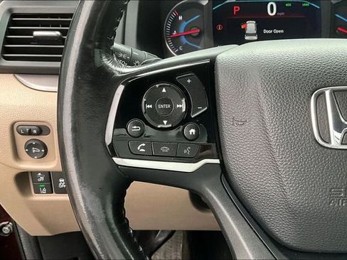 Used 2022 Honda Pilot Special Edition image 11