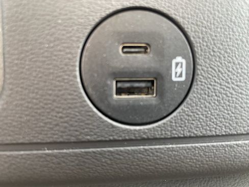 New 2024 Ford E-450 and Econoline 450 Super Duty w/ Interior Upgrade Package image 9