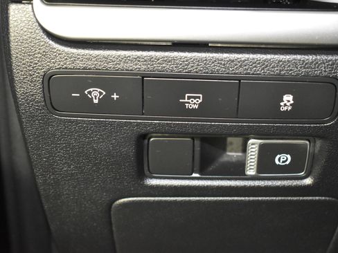 Used 2023 Hyundai Palisade SE image 35