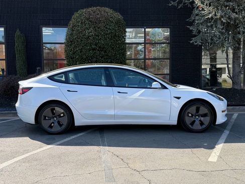 Used 2023 Tesla Model 3 Standard Range image 20