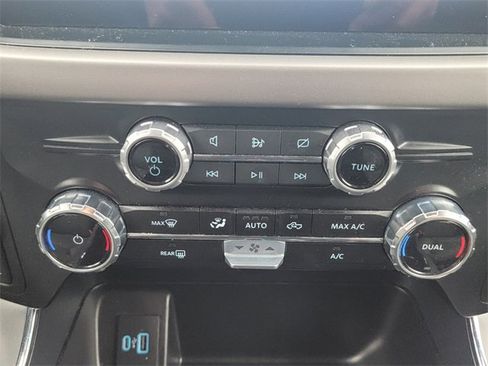 Used 2024 Ford F150 XLT w/ Mobile Office Package image 23