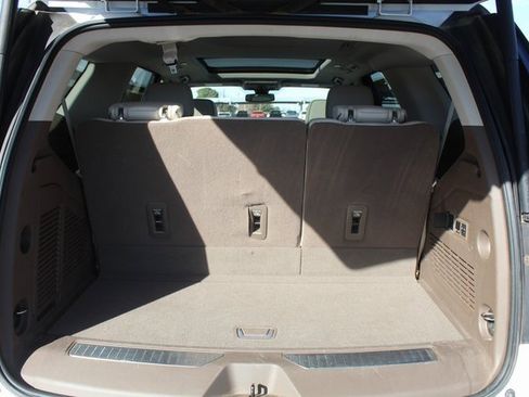 Used 2022 GMC Yukon Denali w/ Max Trailering Package image 9