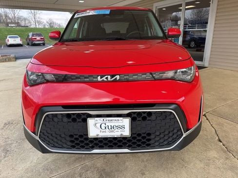Used 2024 Kia Soul LX w/ Option Group 015 FWD image 13
