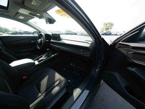 Used 2023 Honda Accord EX image 25