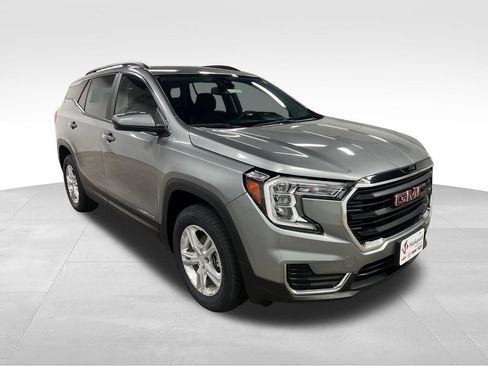 Certified 2023 GMC Terrain SLE w/ Driver Convenience Package AWD/4WD image 1