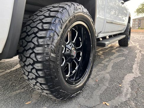 Used 2018 GMC Sierra 1500 SLT w/ Texas SLT Premium Package image 26