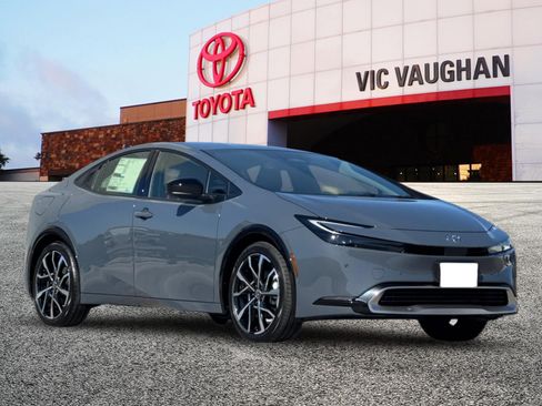 New 2026 Toyota Prius Plug-In Hybrid FWD image 33