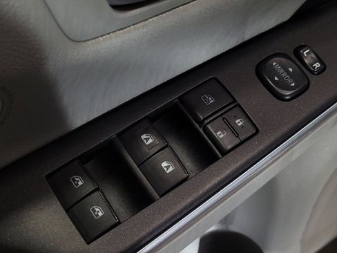 Used 2016 Toyota Camry XLE image 27