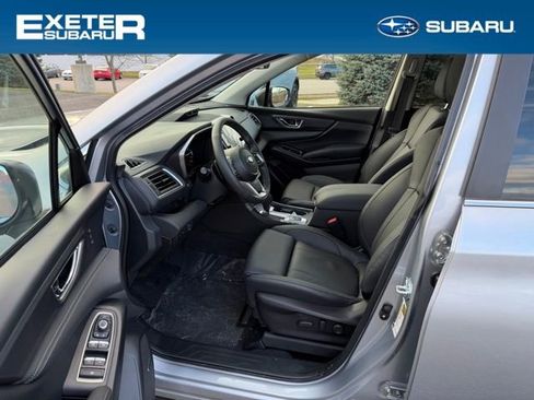 New 2025 Subaru Ascent Limited image 8