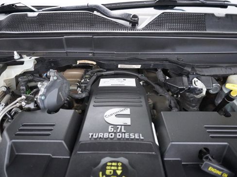 Used 2021 RAM 3500 Tradesman w/ Bed Utility Group image 33