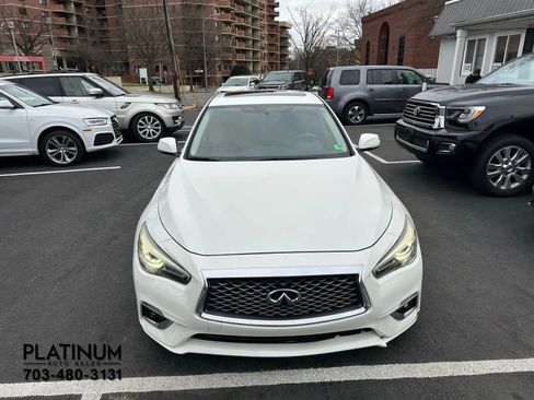 Used 2018 INFINITI Q50 Luxe w/ Cargo Package (L95) image 4