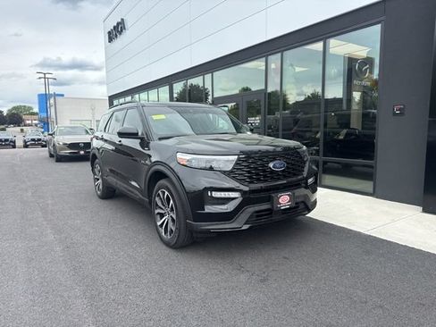 Used 2022 Ford Explorer ST-Line w/ Class IV Trailer Tow Package AWD/4WD image 1
