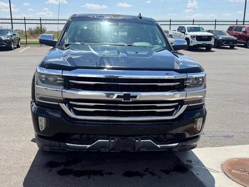 Used 2017 Chevrolet Silverado 1500 High Country AWD/4WD image 9