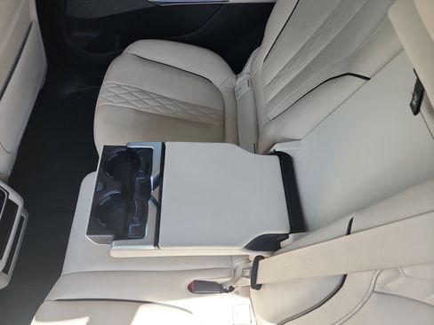 Used 2022 BMW X7 xDrive40i w/ Luxury Seating Package AWD/4WD image 36