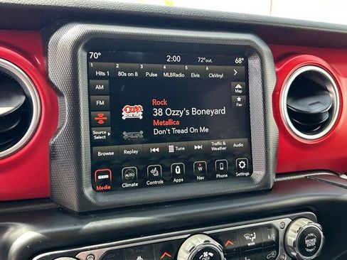 Used 2022 Jeep Wrangler Unlimited Rubicon w/ LED Lighting Group AWD/4WD image 25