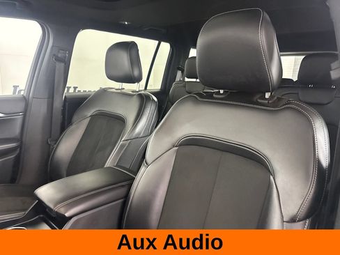 Used 2024 Jeep Grand Cherokee L Altitude AWD/4WD image 14