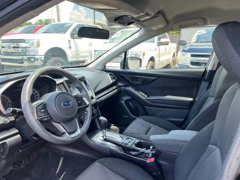 Used 2017 Subaru Impreza 2.0i Premium AWD/4WD image 9