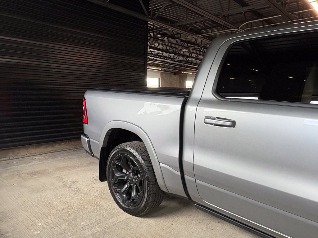 Used 2022 RAM 1500 Limited AWD/4WD image 9