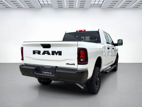 New 2026 RAM 2500 Tradesman AWD/4WD image 4