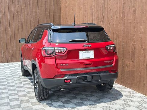 Used 2024 Jeep Compass Trailhawk w/ Sun and Sound Group AWD/4WD image 17