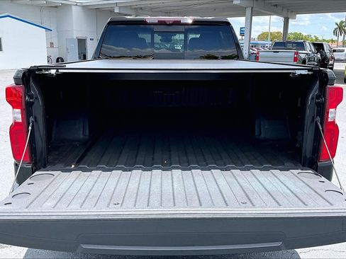 Certified 2022 Chevrolet Silverado 1500 LTZ w/ LTZ Premium Package AWD/4WD image 8