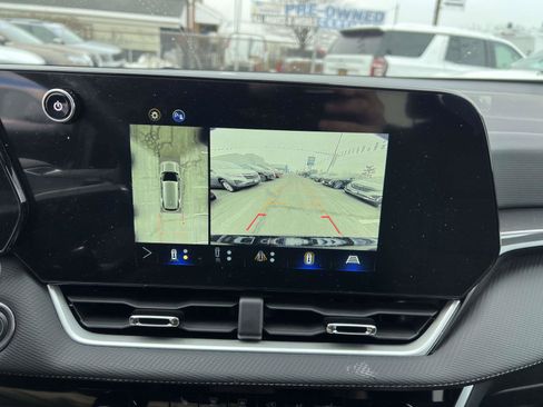 Certified 2025 Chevrolet Equinox LT w/ Safety and Technology Package image 23