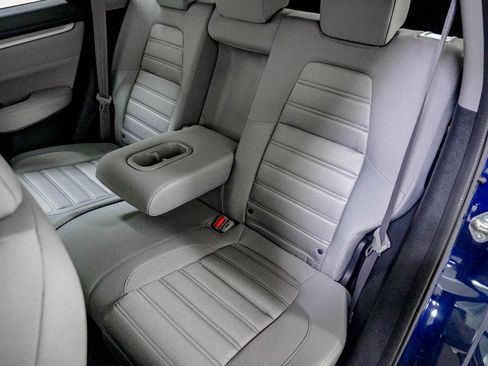 Used 2020 Honda CR-V LX image 33