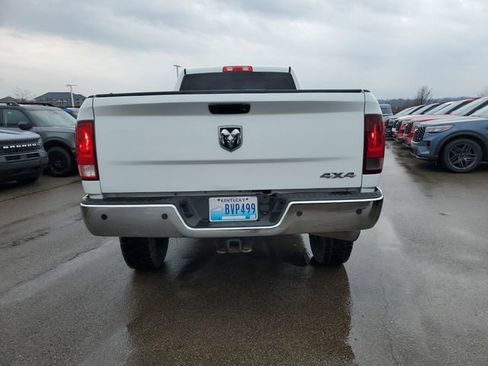 Used 2017 RAM 2500 Tradesman w/ Chrome Appearance Group image 5