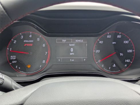 New 2026 Chevrolet Trax RS w/ Sunroof Package FWD image 20