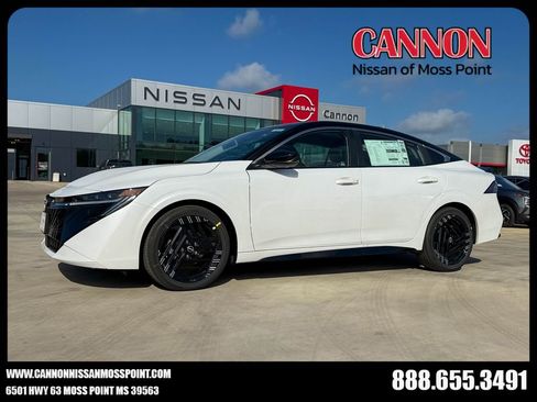 New 2026 Nissan Sentra SR FWD image 1