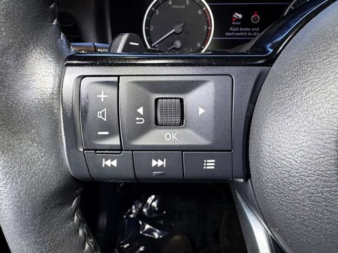 Used 2023 Nissan Rogue SV w/ SV Premium B Package AWD/4WD image 25