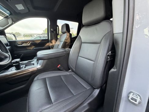 Used 2025 Chevrolet Silverado 1500 RST w/ RST All Star Premium Package AWD/4WD image 7