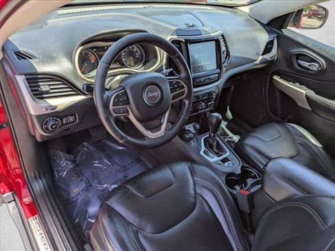 Used 2017 Jeep Cherokee High Altitude AWD/4WD image 10