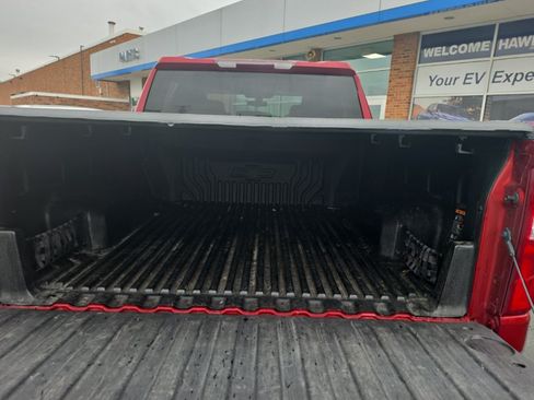 Used 2021 Chevrolet Silverado 1500 Custom AWD/4WD image 6