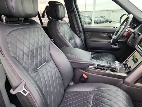 Used 2021 Land Rover Range Rover SV Autobiography Dynamic image 19