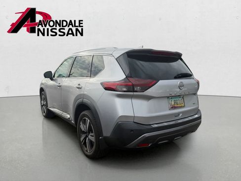 Certified 2022 Nissan Rogue SL FWD image 2