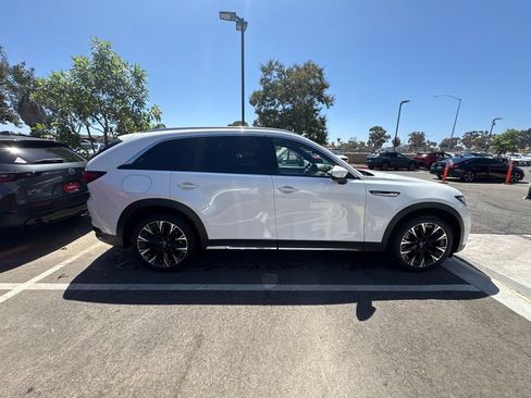 Used 2024 MAZDA CX-90 Plug-In Hybrid w/ Premium Plus AWD/4WD image 6