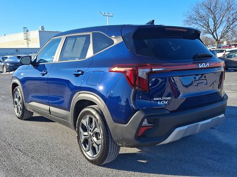 Used 2025 Kia Seltos LX image 6