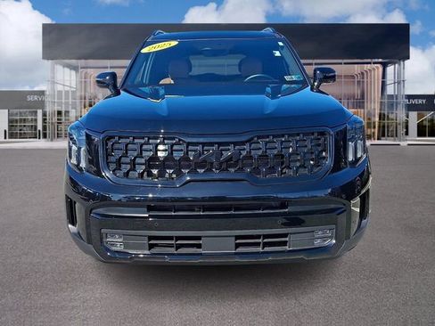 Used 2025 Kia Telluride SX Prestige X-Line image 2