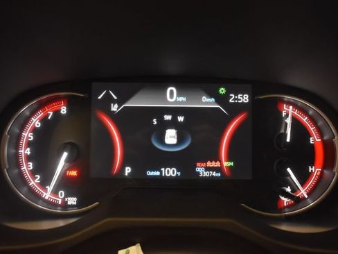 Used 2025 Toyota RAV4 XLE w/ Weather Package AWD/4WD image 25