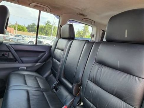Used 2002 Mitsubishi Montero Limited AWD/4WD image 10