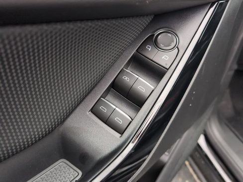 New 2026 Chevrolet Equinox RS w/ Convenience Package III image 15