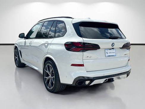New 2026 BMW X5 xDrive50e w/ Executive Package AWD/4WD image 5