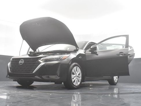 New 2025 Nissan Sentra S image 34